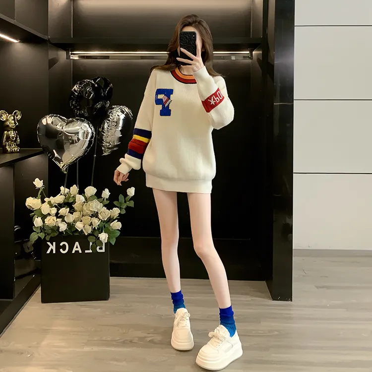 韩系撞色圆领套头毛衣女巨好看的秋冬穿搭宽松慵懒长袖针织衫上衣