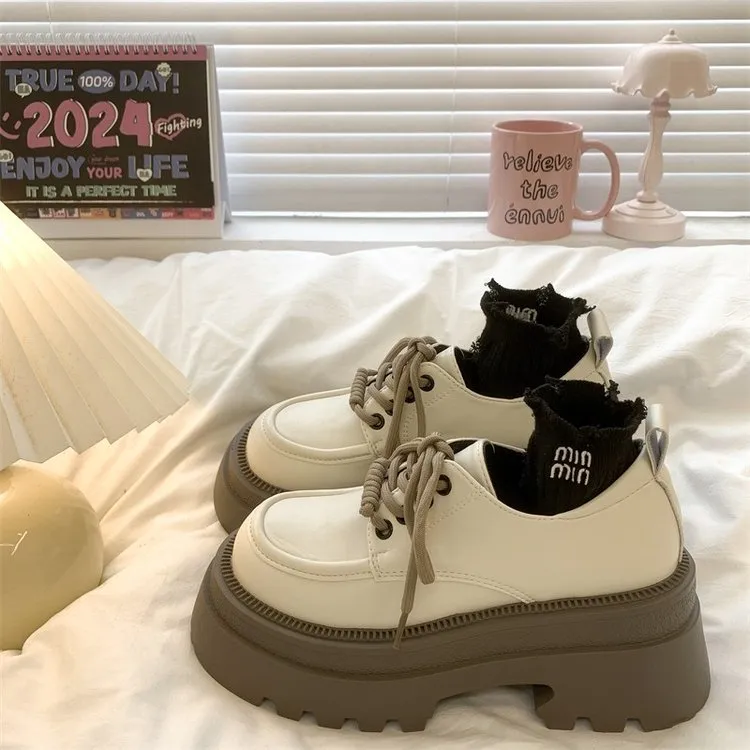 英伦风小皮鞋女款2025新款春秋女鞋百搭厚底乐福鞋白色单鞋子