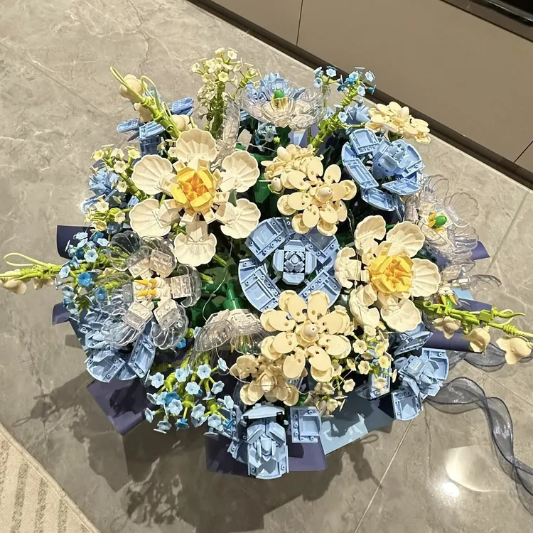 女孩蓝情人节积木铃兰永生礼物玫瑰束桶玫瑰花真花拼装玩具抱抱