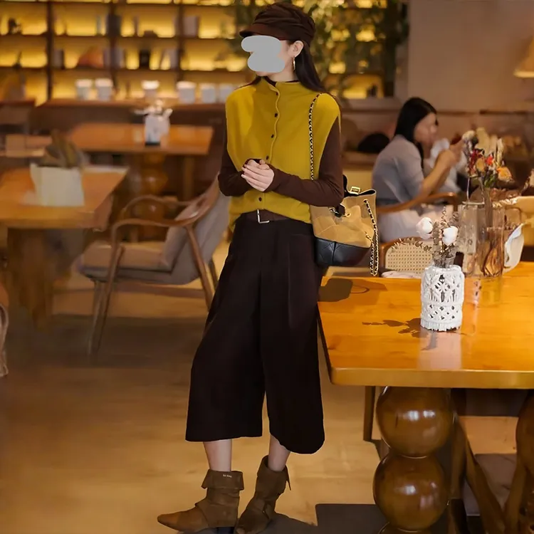 巨好看的早秋一整套半高领马甲针织开衫打底上衣七分裤两件套装女