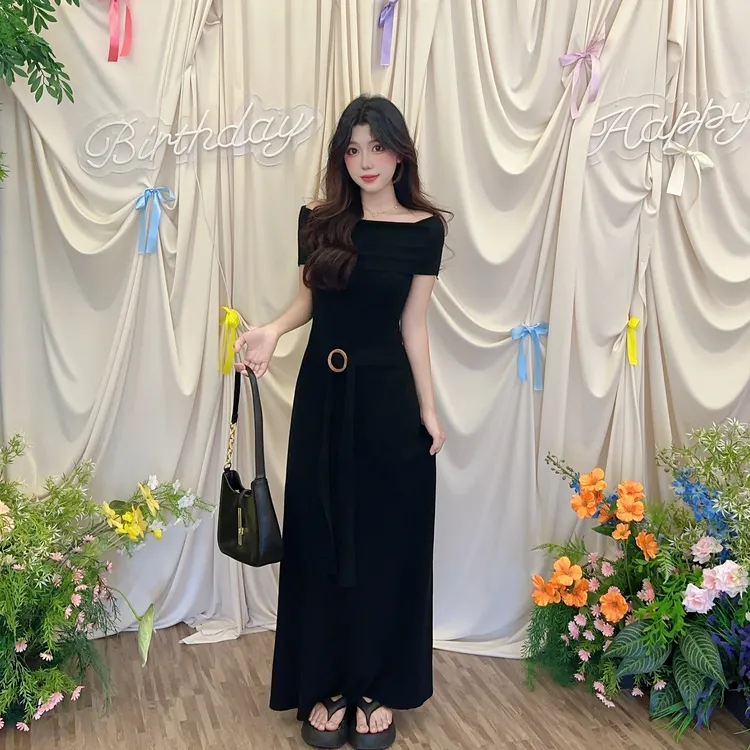 纯欲辣妹一字肩针织连衣裙子女装秋季紧身显瘦长裙小个子收腰裙子