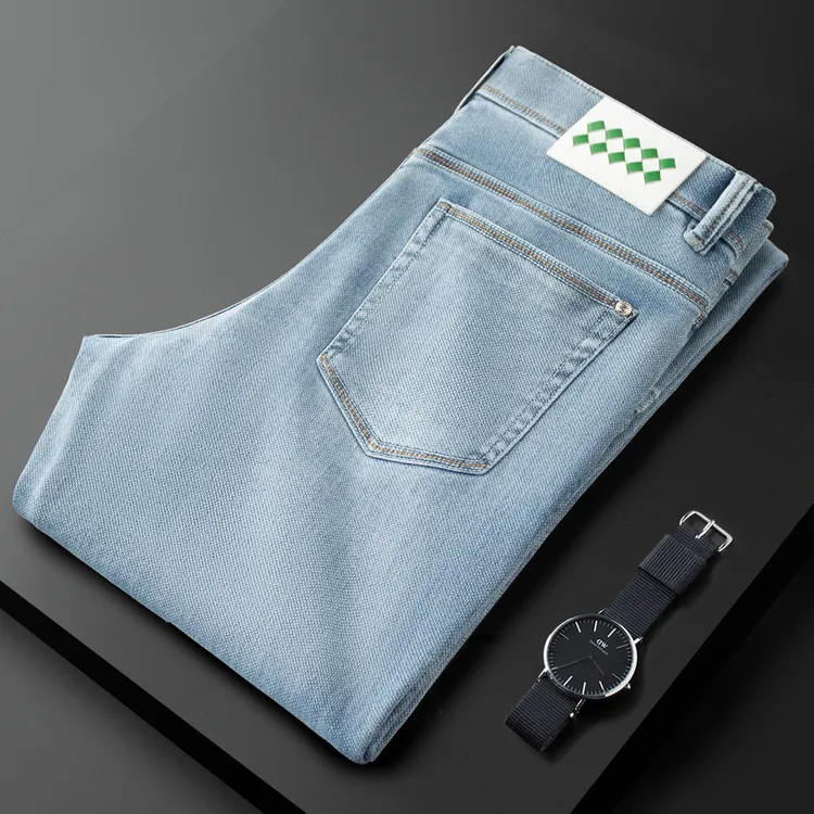2025轻奢品质秋冬季保暖洗水蓝色牛仔裤男高端欧货直筒休闲裤男士