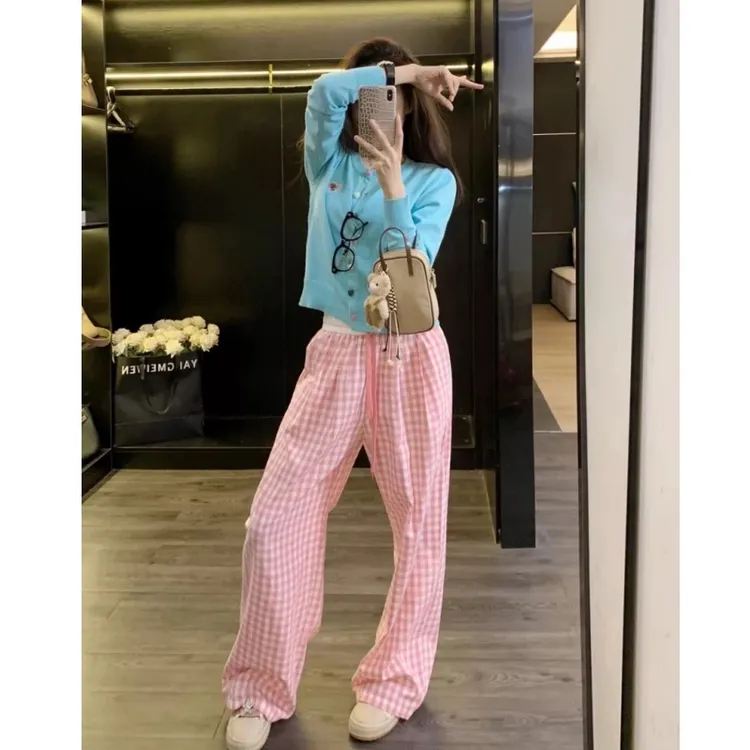 2025爆款洋气新款上衣针织薄款开衫长袖休闲时尚显瘦粉色格子裤子