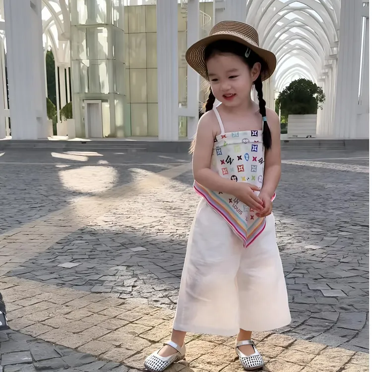 女童丝巾吊带夏装2025新款气质套装韩系设计感不规则小众无袖上衣