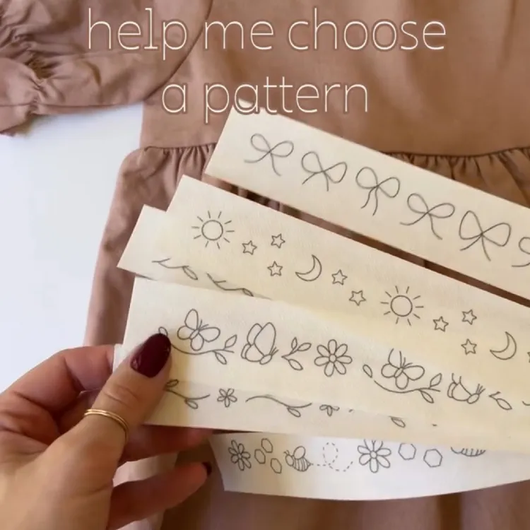 骨头搭架《小碎花边》自粘水溶底稿贴纸，原创图案diy刺绣底稿工具