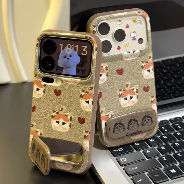 美拉德棕色哭娃支架适用苹果16/17promax手机壳华为vivoOPPO小米