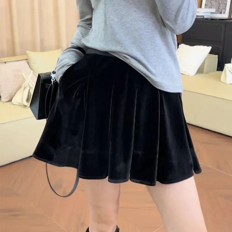 黑夜都会丝绒半身裙百搭高腰蓬蓬裙2025秋冬休闲百褶裙短裙