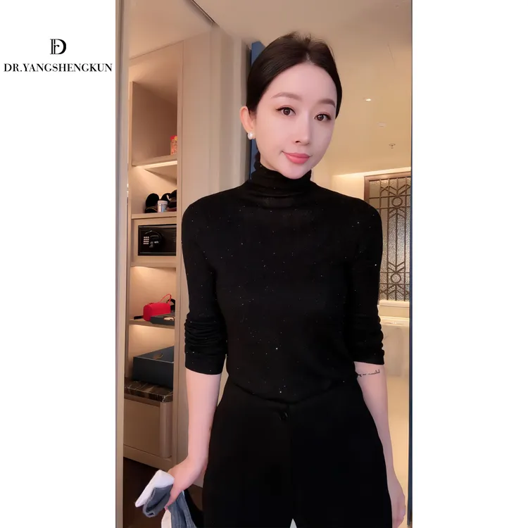 杨圣坤2025新品千金打底衫'绵羊毛混纺高领星空针织衫ES2511257