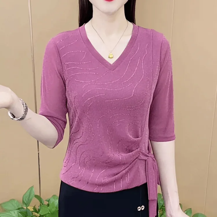 春夏新款时尚V领绑带烫钻中袖洋气减龄轻奢风修身妈妈装打底衫