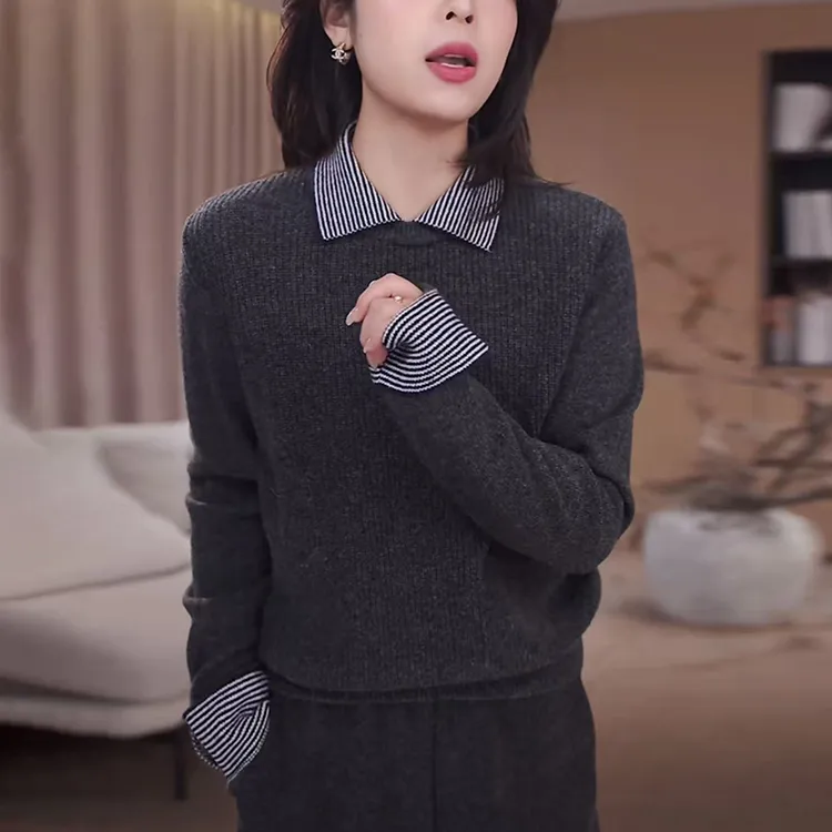 灰色polo领条纹针织衫女士秋冬新款慵懒风宽松显瘦假两件毛衣上衣