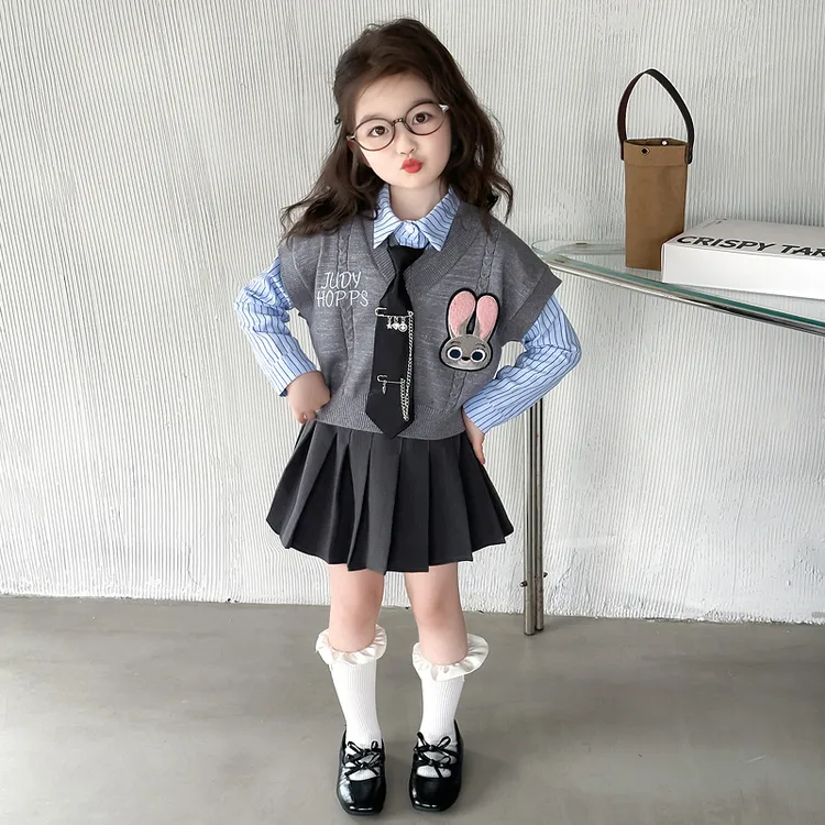 儿童春秋季新款2025洋气针织马甲三件套女童学院风套装女宝宝春装