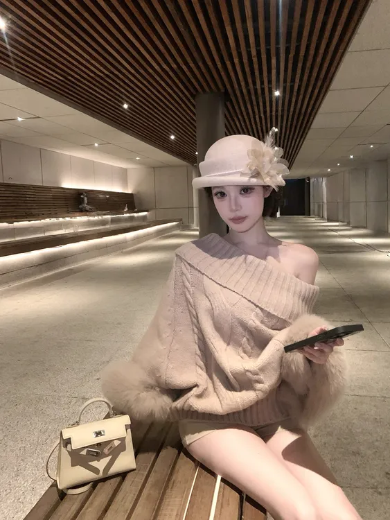 【京洛佳人】袖口高领羊毛混纺麻花针织上衣毛衣女气质法式设计感