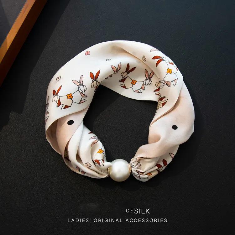 真丝磁吸扣小丝巾春秋夏季珍珠锁骨链长条装饰领巾桑蚕丝珍珠丝巾