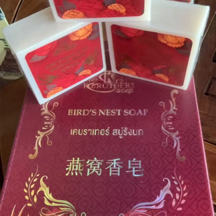 燕窝温和滋润可用于洗脸洗澡卸妆