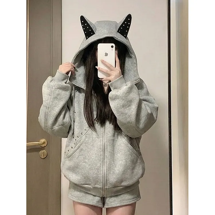 外贸单收尾~美式休闲宽松杜宾犬耳朵铆钉连帽卫衣女胖mm拉链外套2