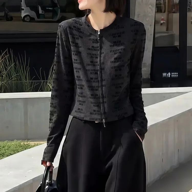 韩版秋装设计感针织开衫2025新款百搭个性显瘦女装休闲风拉链上衣