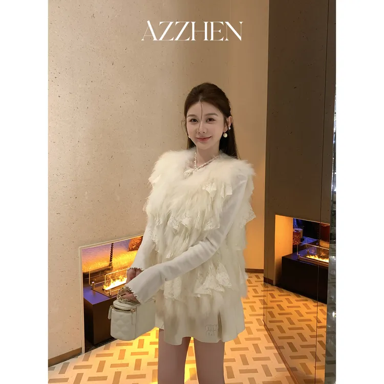 (假日穿搭)AZZHEN【朦胧月光】貉子毛拼接蕾丝皮草马甲AZ4KCH10-00