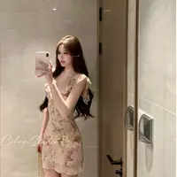 Cihra 【惜花若芷】度假风清新法式复古连衣裙夏季小飞袖吊带碎花裙