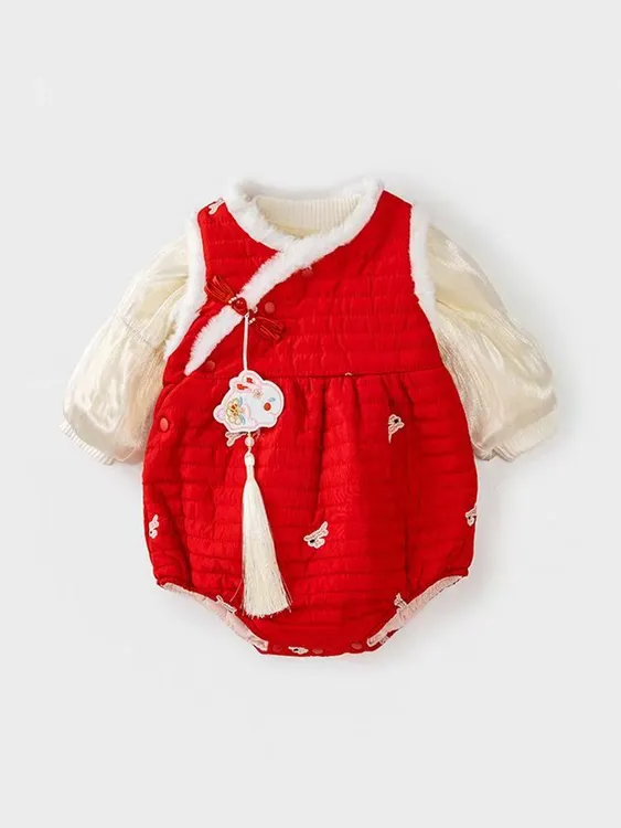 婴儿衣服秋冬装加绒加厚新生儿打底衫包屁衣两件套红色公主外出服