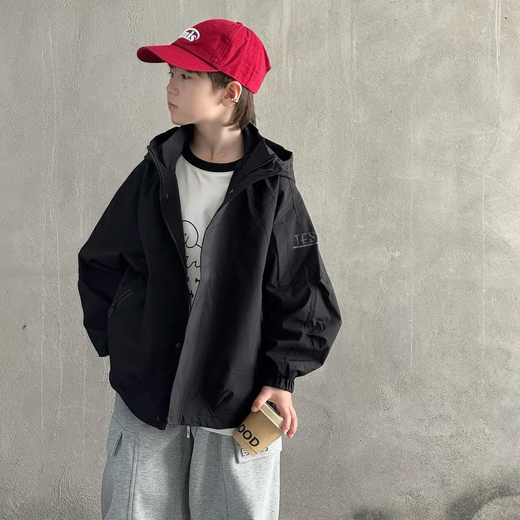 男童春秋款冲锋风衣外套大帅气男孩儿童装洋气秋季上衣服潮10岁15