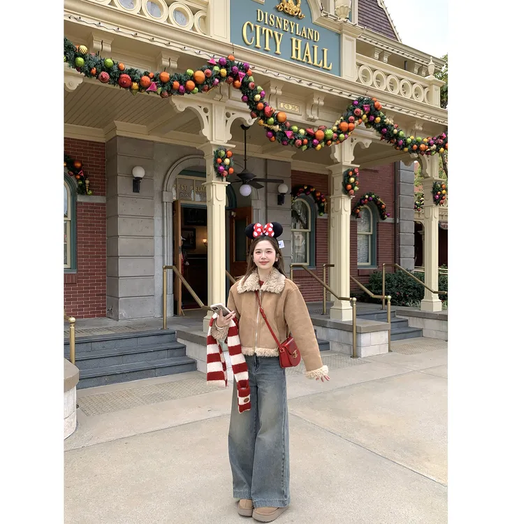 陳文文xenl【焦糖威士忌】冬季美拉德皮毛一体毛绒保暖外套女MP3117