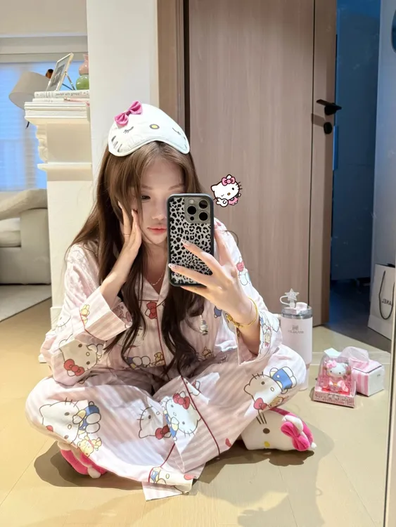 日系ins风少女甜美可爱卡通凯蒂蝴蝶结睡衣女春秋长袖长裤家居服