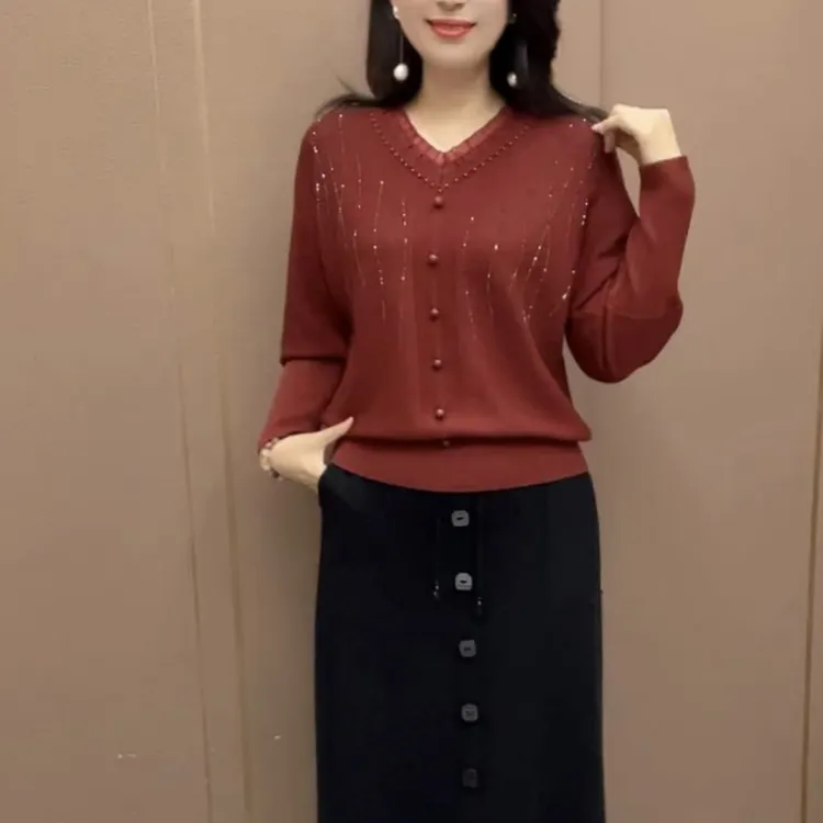 时尚9915V领重工亮钻衫女秋季新款