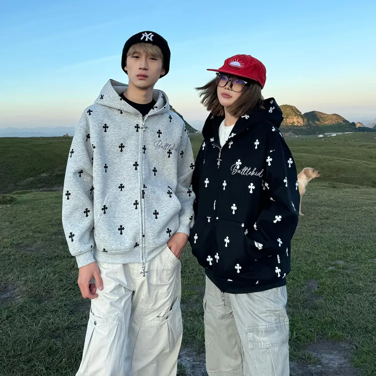 秋季美式高街十字满印字母刺绣连帽开衫卫衣情侣款设计感百搭外套