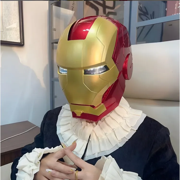 【灯光音乐钢铁侠】新品新款触摸感应发光音乐面具头盔送男朋友礼物