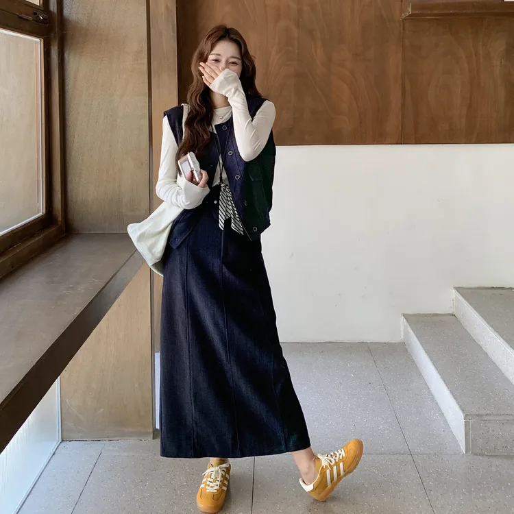 韩系出游入秋穿搭一整套女装高级感气质显瘦牛仔马甲半身裙两件套