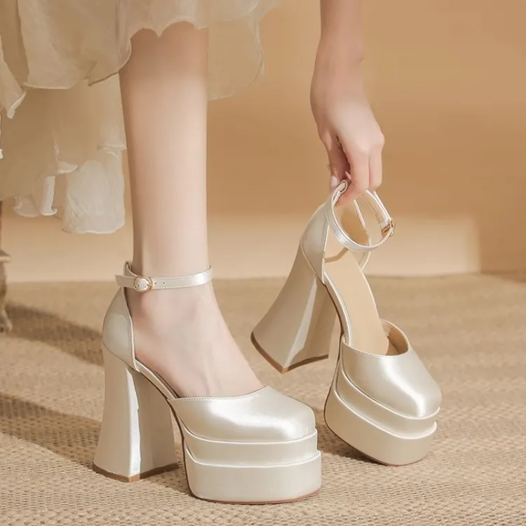 12cm玛丽珍婚鞋新娘主婚纱防水台高跟鞋芭比鞋矮子乐增高婚纱神器