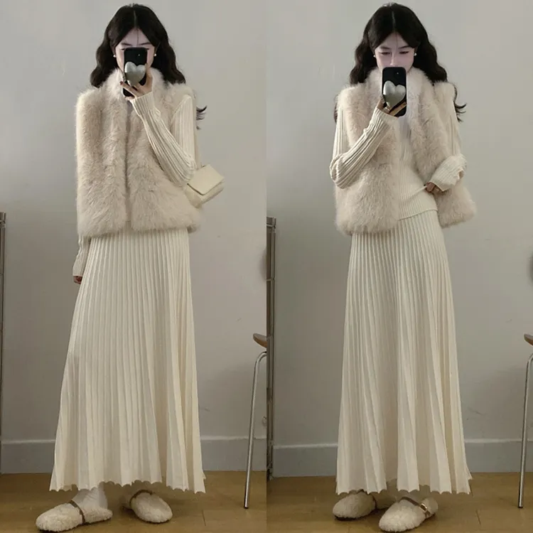 大码胖mm秋冬新款温柔风高级感针织上衣+半身裙+马甲三件套装女