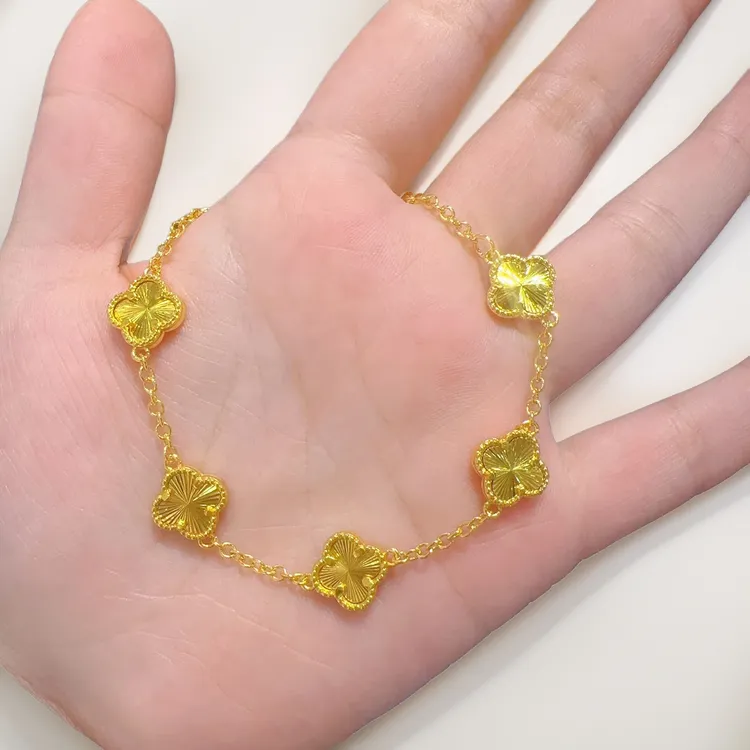 铜合金手链 铜镀 K 金新款时尚五花四叶草手链女手饰精致独特适合