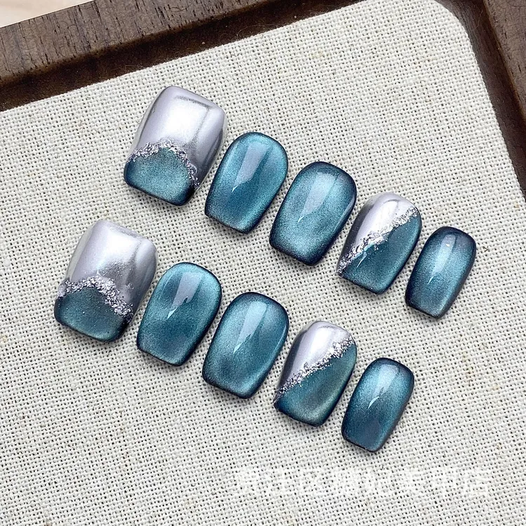 高级感美甲美甲 纯手工穿戴甲秋季秋冬魔镜粉极光超闪猫眼月