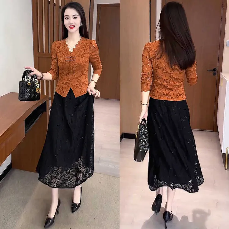 拉夏贝尔设计感长袖蕾丝衫女上衣春秋新款V领修身显瘦长袖小衫