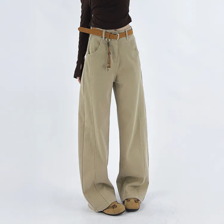 复古卡其色加绒弯刀牛仔裤女2025秋冬新款宽松显瘦百搭阔腿镰刀裤