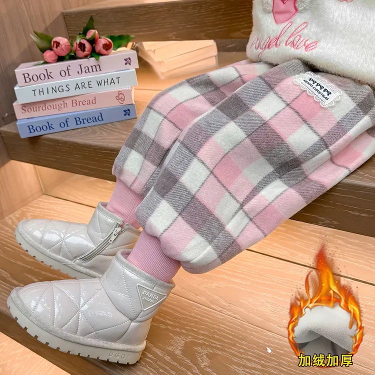 女童冬季加绒裤子2025新款儿童格子加厚保暖宽松百搭过冬裤