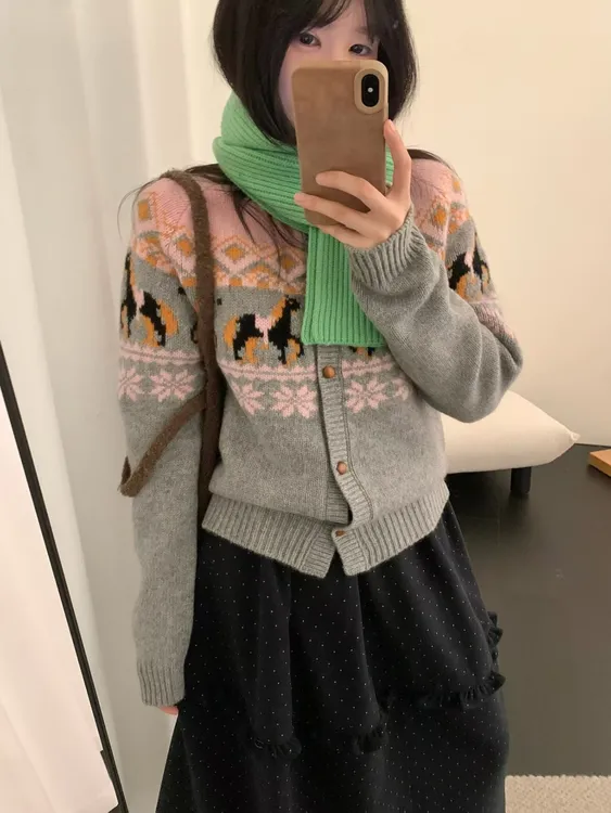  {爆款上新}100%纯羊毛韩系复古小马提花圆领针织毛衣开衫外套