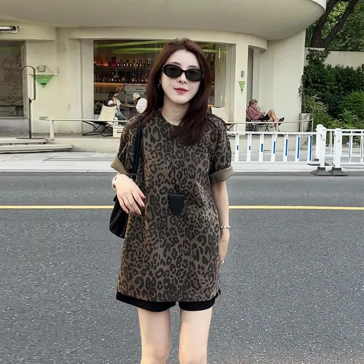 复古豹纹圆领短袖女t恤2025新款夏季宽松百搭显瘦中长款半袖上衣