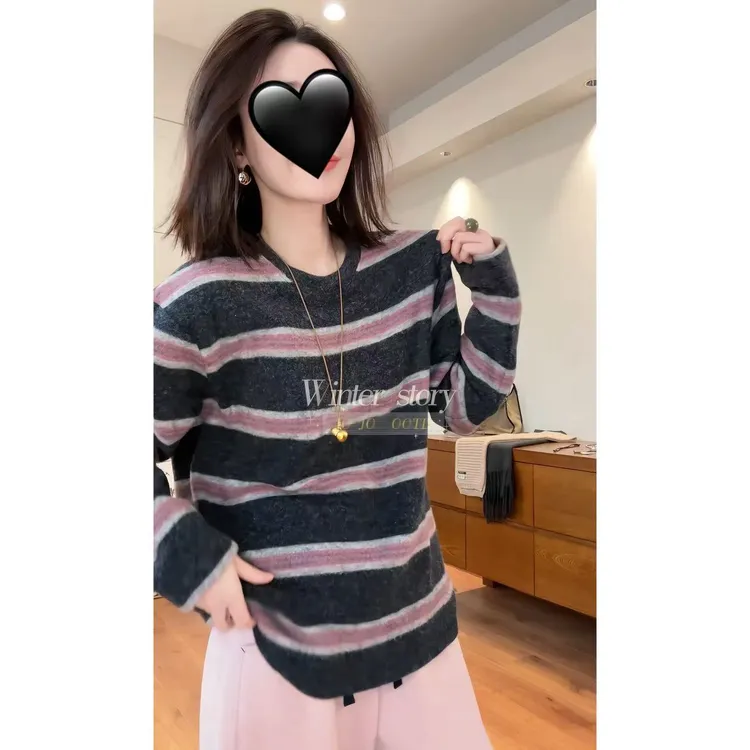 玖玖 2025秋冬新款小众设计极简风撞色宽条纹毛针织衫 2511C7438