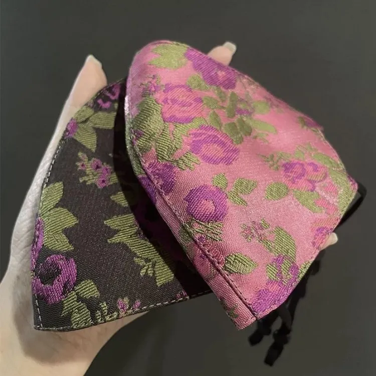 新款秋冬口罩浮雕国风双层加厚保暖立体中式防风防寒女可调节面罩