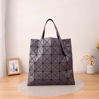 99新 Issey Miyake/三宅一生 六格灰色/手提包/16535077