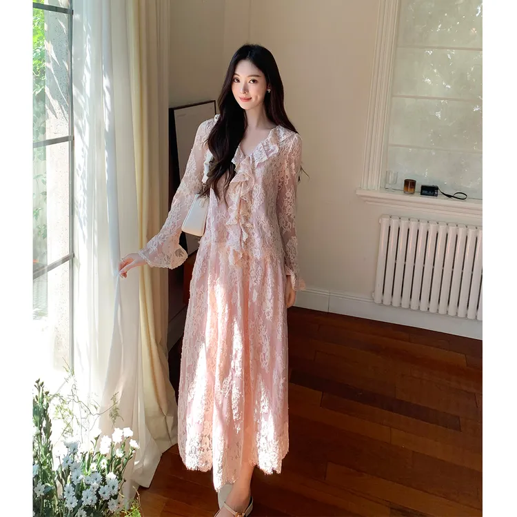 GERTCOREL2025新款春秋季法式设计感蕾丝勾花衬衫半裙减龄套装女