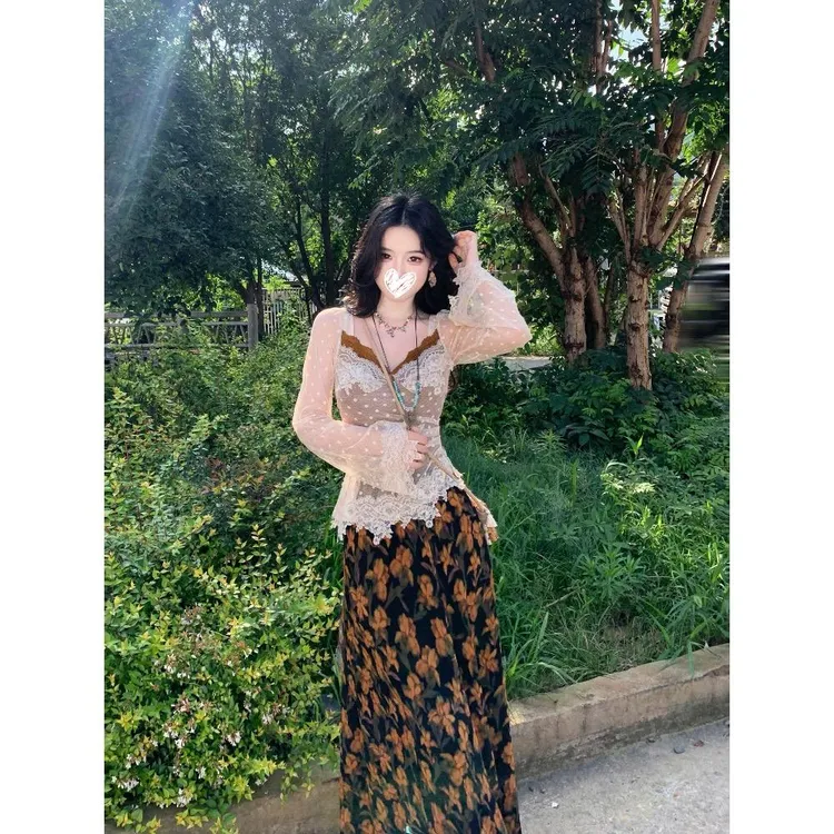 设计感蕾丝假两件长袖上衣+碎花半身裙早秋小清新套装8019#