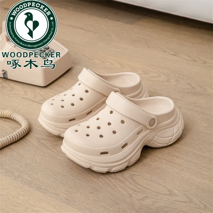 啄木鸟新款女式增高洞洞鞋沙滩拖鞋夏季凉鞋软底时尚防滑包头洞洞