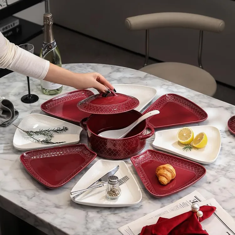 漫时光团圆年夜饭拼盘餐具组合圆桌陶瓷菜轻奢高档盘盘子创意家用