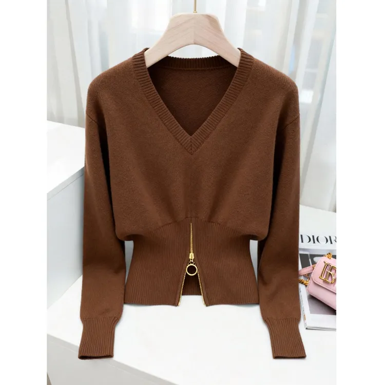 2025秋冬季新款轻熟女装时尚气质高级感显瘦套头款长袖毛衣针织衫