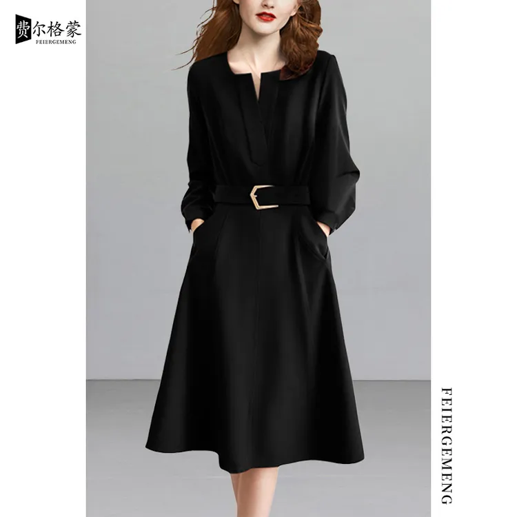 赫本风秋季新款V领气质修身显瘦系带名牌上档次风衣秋冬连衣裙