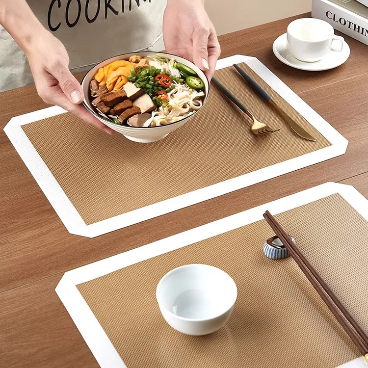 日式硅胶餐垫防水防油免洗隔热垫餐桌垫小块法式高级感轻奢防烫滑