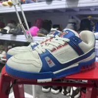 42码 二手95新 lv trainer 高达配色